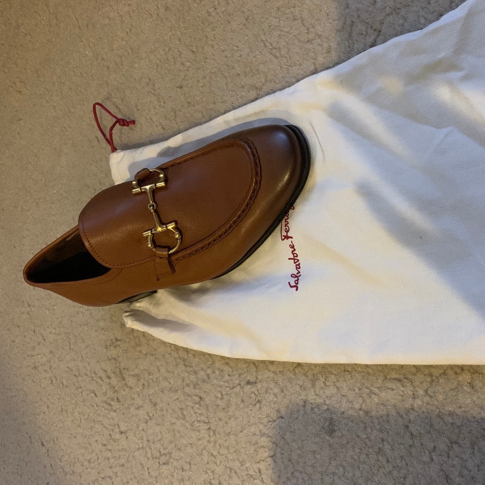 salvatore ferragamo loafer